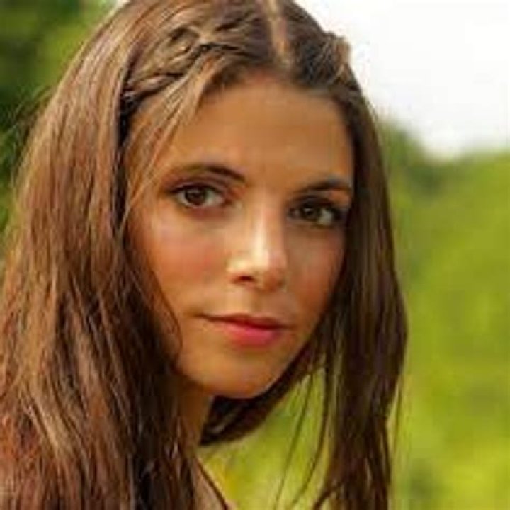 Erin Agostino (TV Actress) - Age, Birthday, Bio, Facts, Family, Net Worth, Height & More