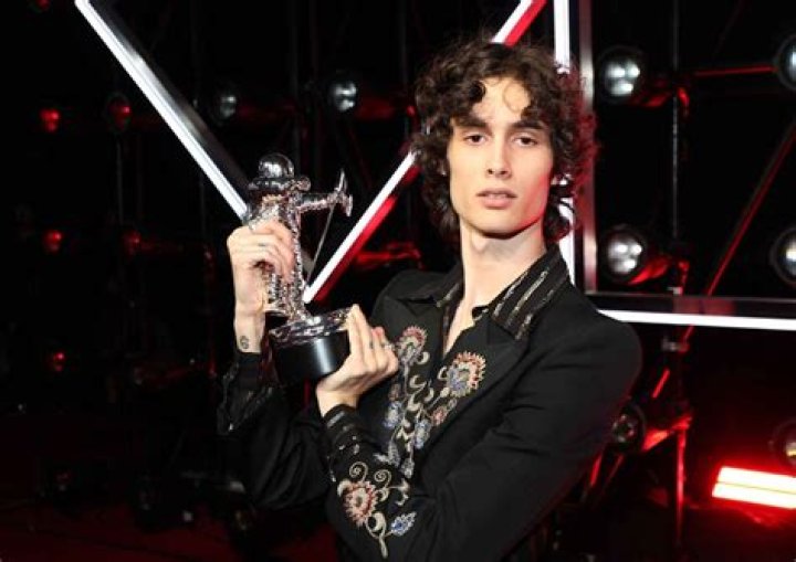 Faze Martoz Wiki, Biography, Age, Earnings, Net Wroth, Girlfriend,Face Reveal