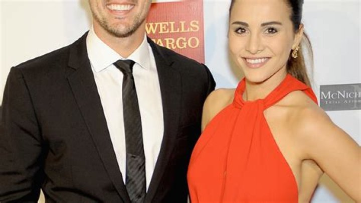 Former ‘Bachelorette’ Andi Dorfman Claims Ex-Fiancé Josh Murray Called Her a “Whore”