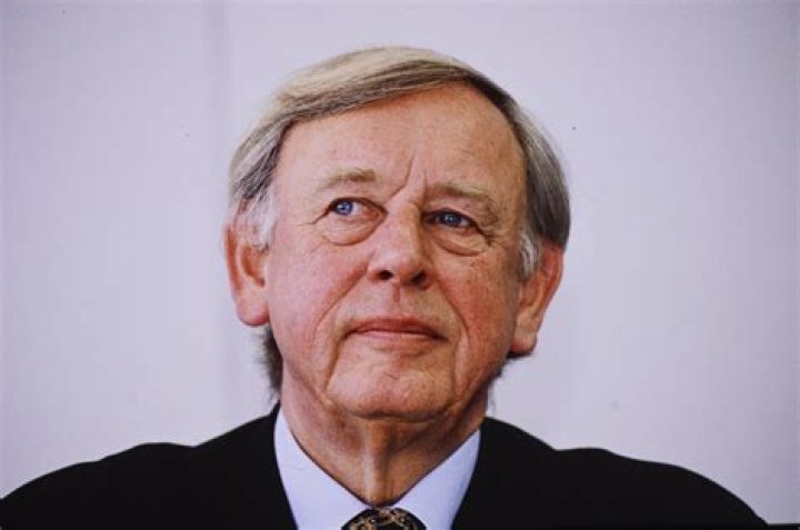 Frits Goldschmeding’s biography, fact, career, awards, net worth & life story