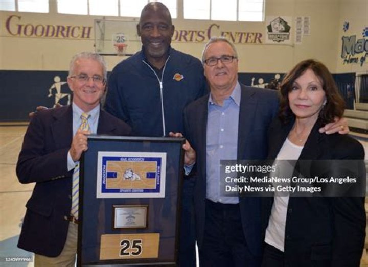 Gail Goodrich Biography, Age, Height, Wife, Net Worth, Family