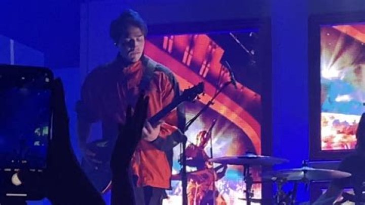 Geoff Wigington (Guitarist) - Age, Birthday, Bio, Facts, Family, Net Worth, Height & More