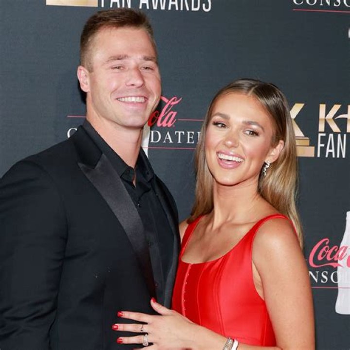 Get an Update on ‘Duck Dynasty’ Star Sadie Robertson’s Relationship Status!