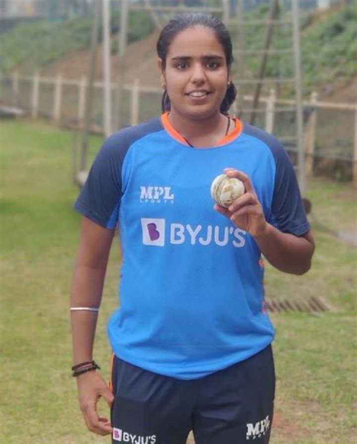 Height, Age, Boyfriend, Family, Biography, & More