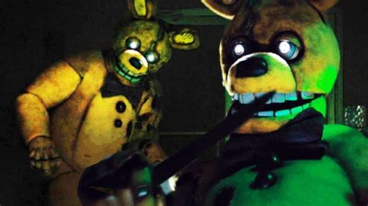 How did Bonnie Tyler get her voice?