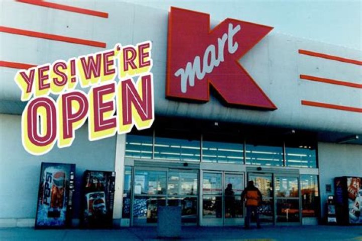 How many Kmart stores are left 2021?
