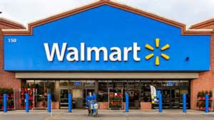 How many stores did Walmart Open in 2020?