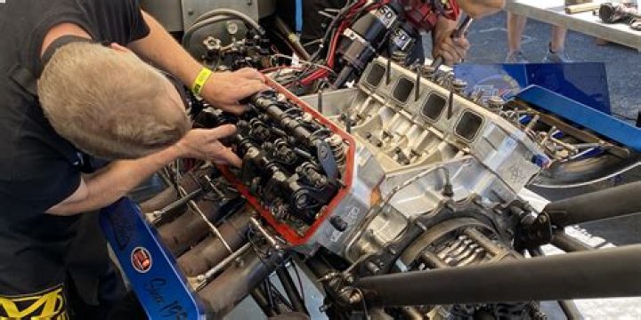 How much does it cost for a Top Fuel dragster?