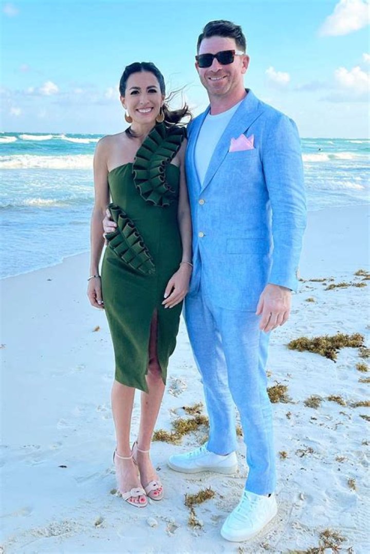 How old is Dave Portnoy’s GF? – Celebrity.fm – #1 Official Stars, Business & People Network, Wiki, Success story, Biography & Quotes