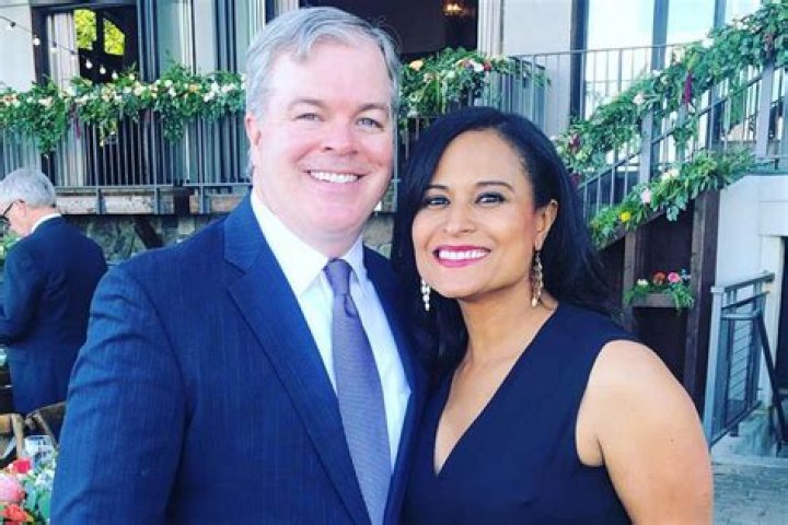 How old is Kristen Welker’s husband?