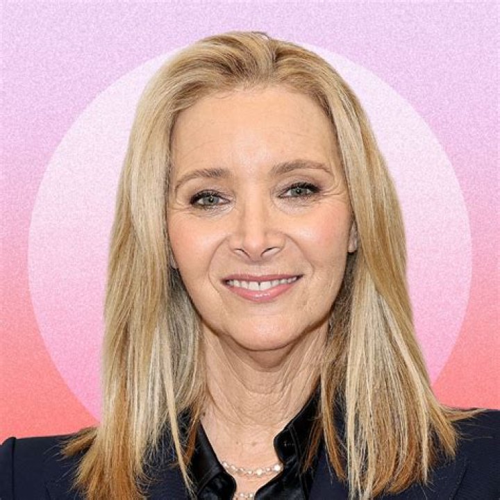 How rich is Lisa Kudrow? – Celebrity.fm – #1 Official Stars, Business & People Network, Wiki, Success story, Biography & Quotes