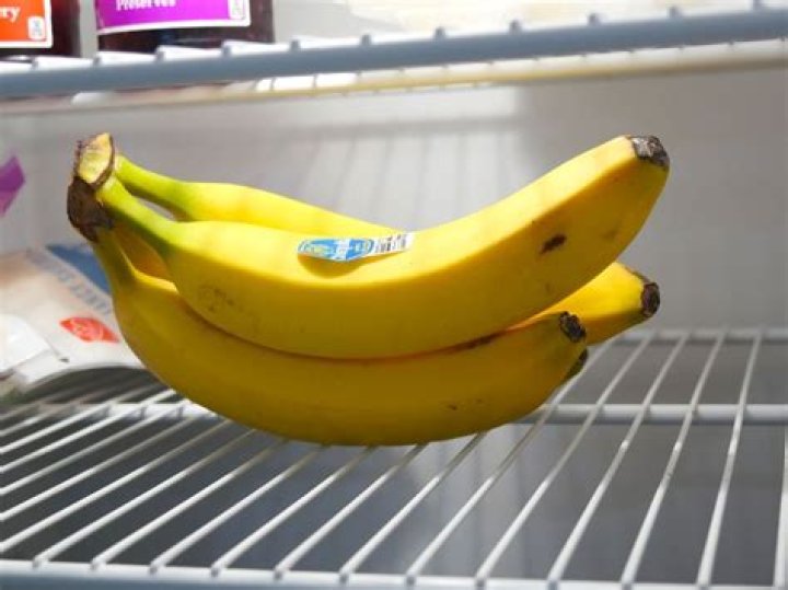 How to store bananas in fridge