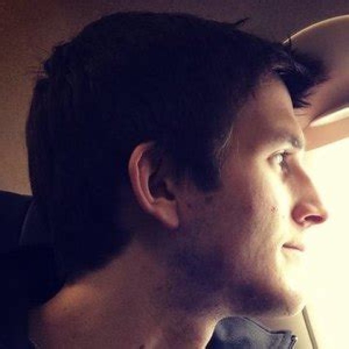 Hunter Kowald (Instagram Star) - Age, Birthday, Bio, Facts, Family, Net Worth, Height & More