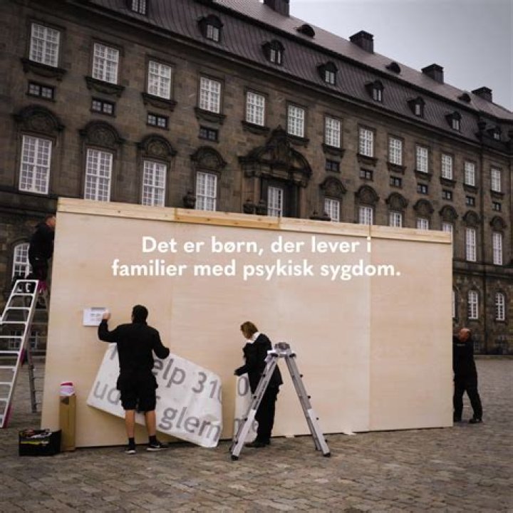 Hvað græðir Loretta Devine mikið?