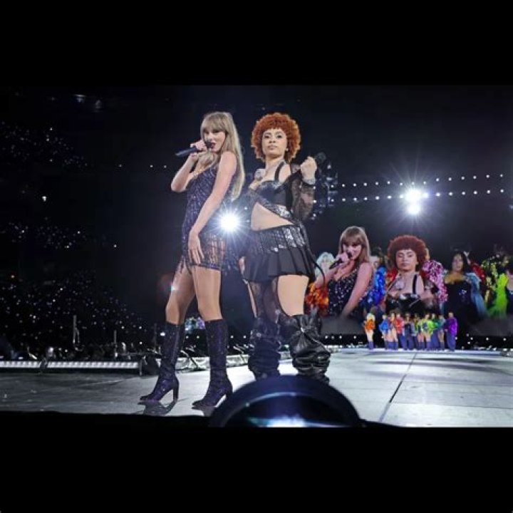 Ice Spice Poses With Gold Plaque For "Munch"