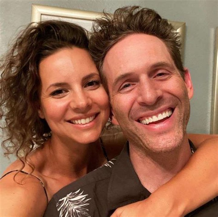 Is Glenn Howerton wife on Always Sunny?