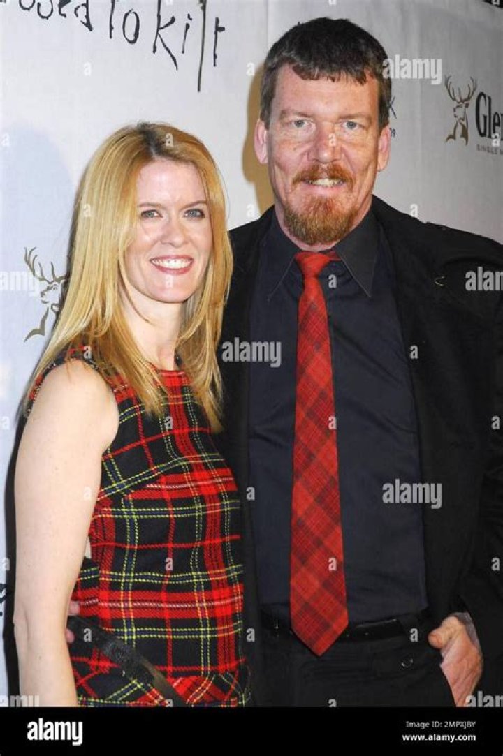 Is Simon van Kempen still married? – Celebrity.fm – #1 Official Stars, Business & People Network, Wiki, Success story, Biography & Quotes