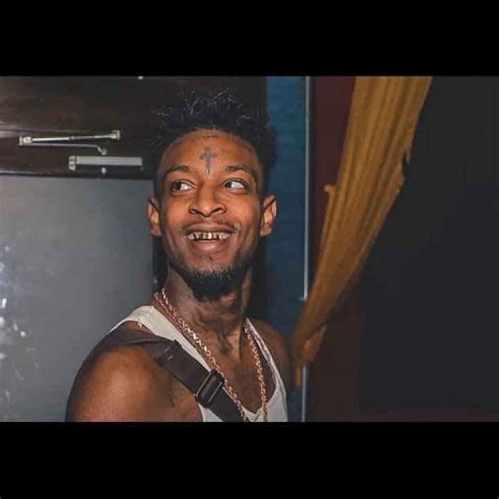 ISSA JOKE: The Best 21 Savage Memes