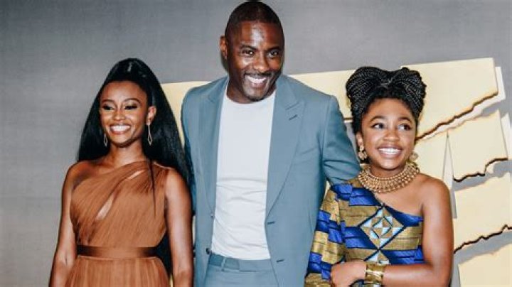 Iyana Halley (TV Actress) - Age, Birthday, Bio, Facts, Family, Net Worth, Height & More