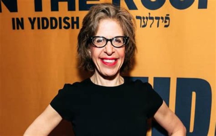 Jackie Hoffman Biography, Age, Height, Husband, Net Worth, Family
