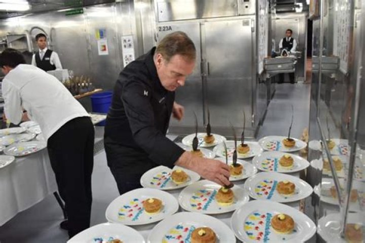 Jacques Torres (Chef) - Age, Birthday, Bio, Facts, Family, Net Worth, Height & More