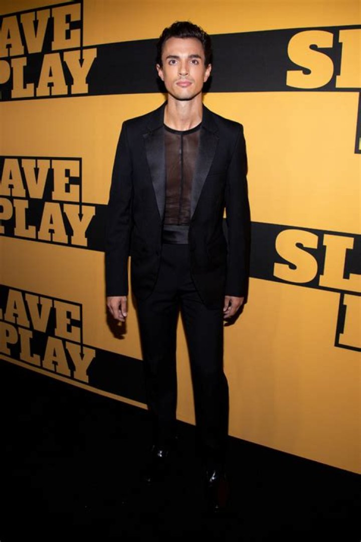 James Cusati-Moyer Age, Wiki, Biography, Height, Girlfriend, Instagram