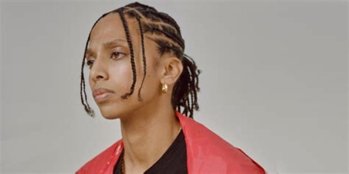 Janaya Khan (Activist) - Age, Birthday, Bio, Facts, Family, Net Worth, Height & More