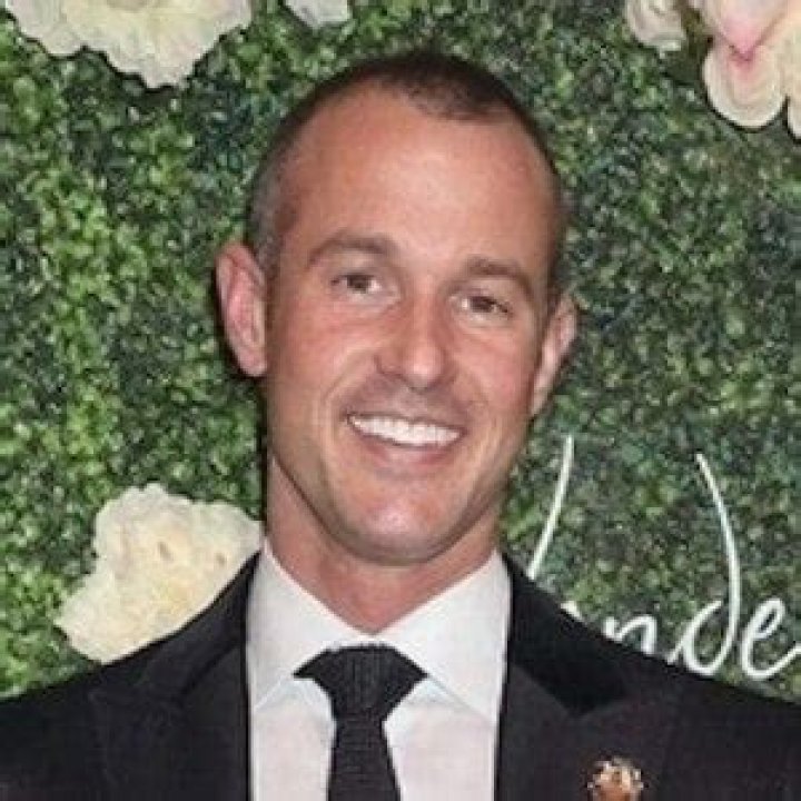 Jason Sabo (Business Executive) - Age, Birthday, Bio, Facts, Family, Net Worth, Height & More