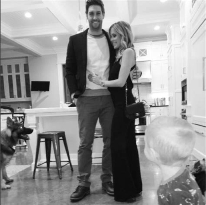 Jay Cutler Body Shamed Thanks to Wife Kristin Cavallari’s Unflattering Instagram Pic!