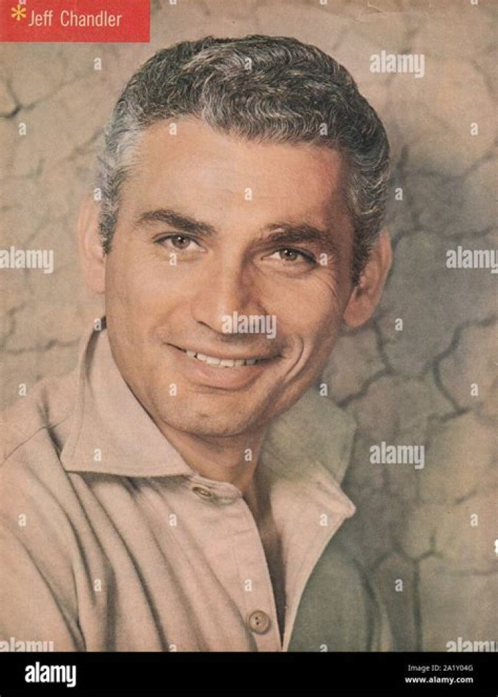 Jeff Chandler Death, Bio, Wiki, Wife, Daughters, Net worth, Height, Movies and Grandchildren