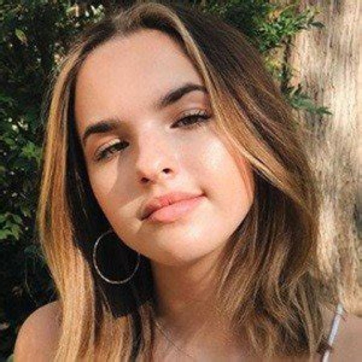 Jenna Raine (Pop Singer) - Age, Birthday, Bio, Facts, Family, Net Worth, Height & More
