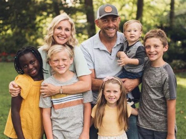 Jenny Wright Biography, Age, Height, Husband, Net Worth, Family