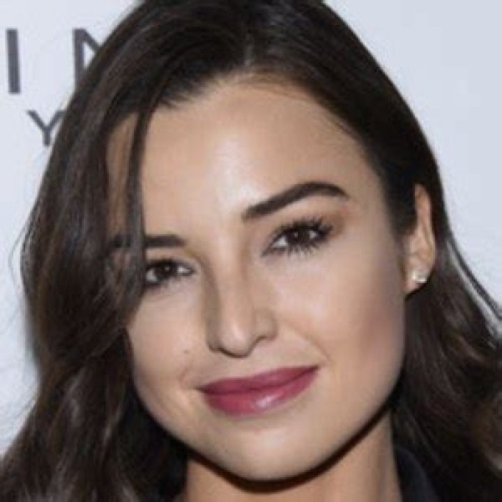 Jessica Meraz (TV Actress) - Age, Birthday, Bio, Facts, Family, Net Worth, Height & More
