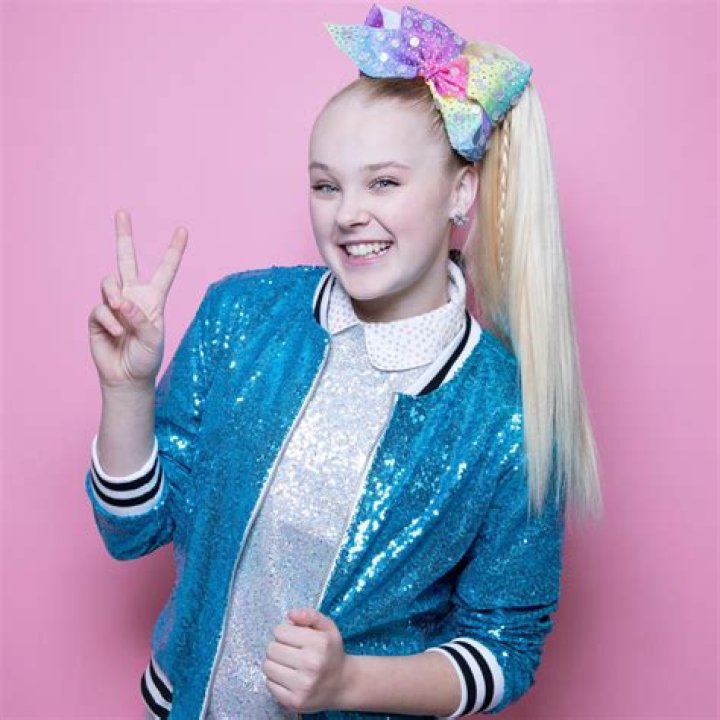 JoJo Siwa’s Net Worth Is Wild Thanks to Her Music and Television Career: How the YouTuber Makes Money