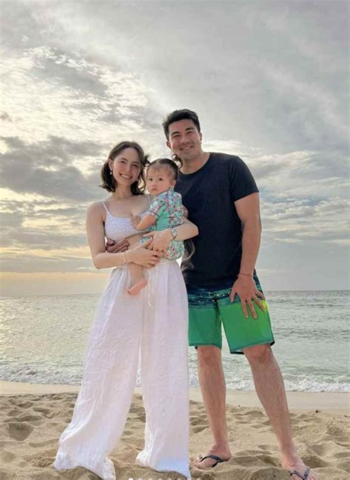 José Luis Manzano Biography, Age, Height, Wife, Net Worth, Family