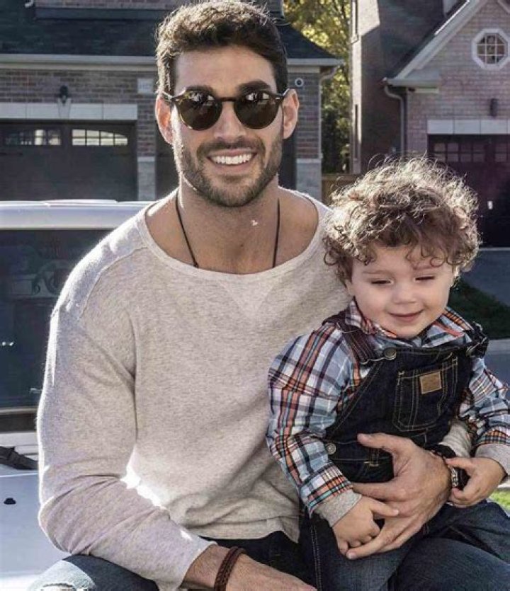 Joseph Cannata (Model) - Age, Birthday, Bio, Facts, Family, Net Worth, Height & More