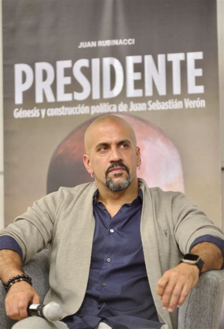 Juan Sebastián Verón biografía, edad, altura, esposo, net worth, familia