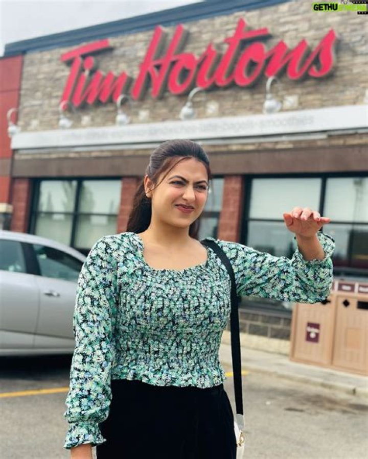 Kamal Khangura (TikTok Star) - Age, Birthday, Bio, Facts, Family, Net Worth, Height & More