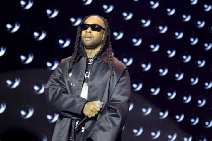 Kanye West & Ty Dolla Sign Boast "VULTURES 1" Success Without Apple Music Support