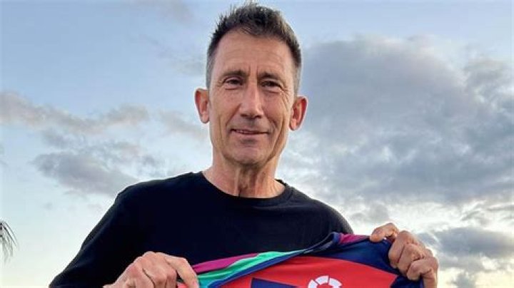 Kary Correa (Comentarista Deportivo) - Edad, cumpleaños, biografía, hechos, familia, patrimonio neto, altura y más