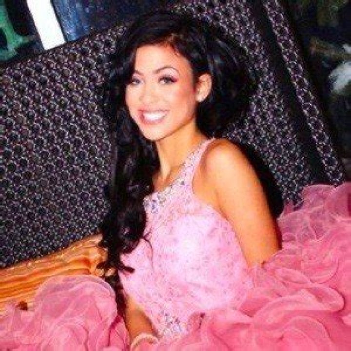 Kaylina Eileen Garcia (Instagram Star) - Age, Birthday, Bio, Facts, Family, Net Worth, Height & More