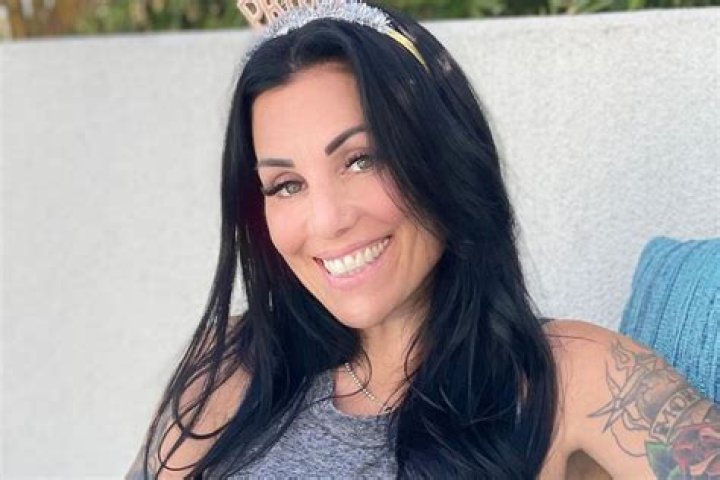 Kelly Shaddix (Family Member) - Age, Birthday, Bio, Facts, Family, Net Worth, Height & More