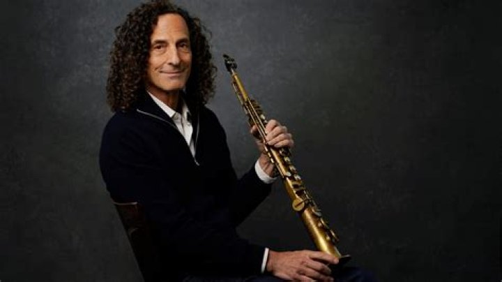 Kenny G (Saxophonist) - Age, Birthday, Bio, Facts, Family, Net Worth, Height & More