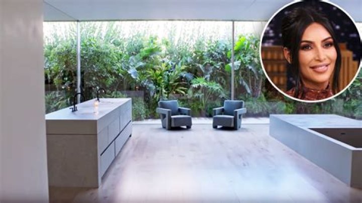 Kim Kardashian Gives Fans What They *Really* Want: A Tutorial of Her Mystical Sinks