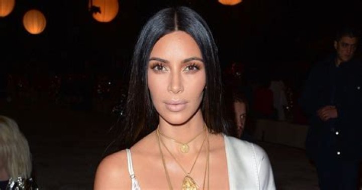 Kim Kardashian Trades Her Gorgeous Long Locks for a Short New ‘Do!