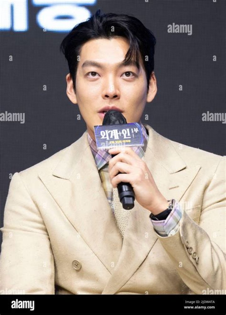 Kim Woo-bin (TV Actor) - Age, Birthday, Bio, Facts, Family, Net Worth, Height & More