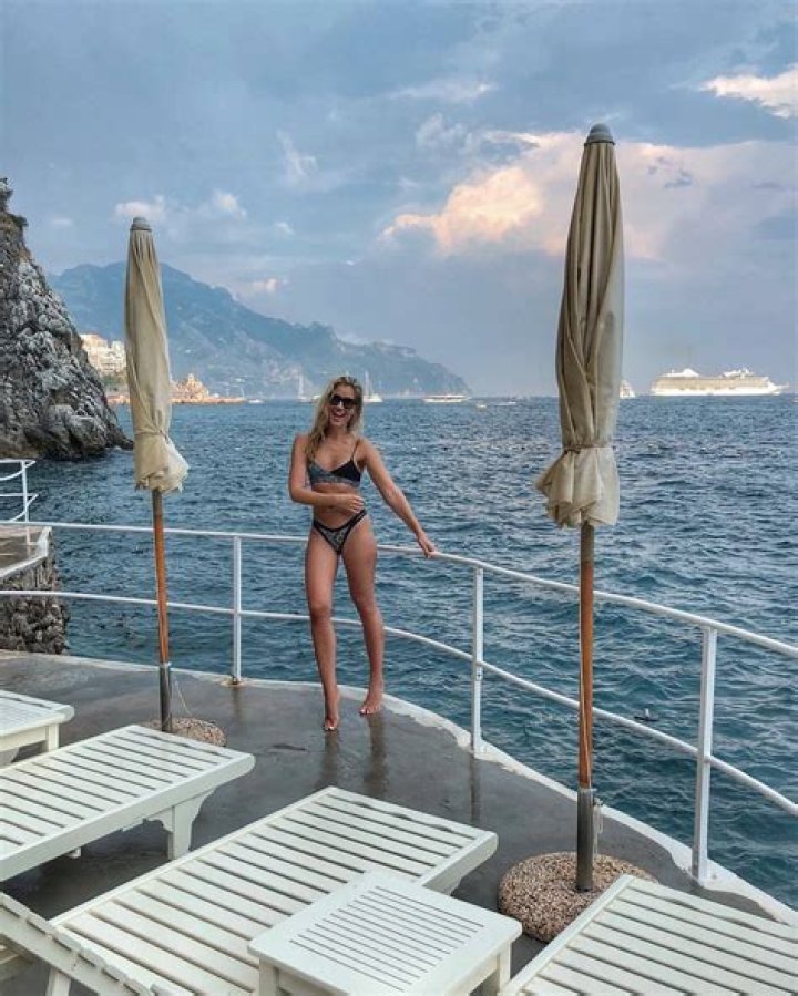 Kristine Leahy Bikini Pics With Husband Find Net Worth and Height Career