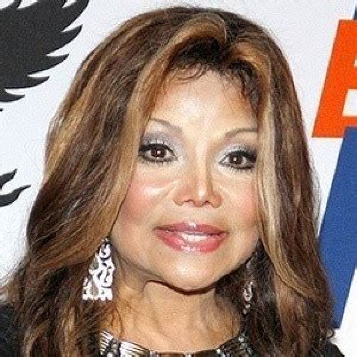 La Toya Jackson (R&B Singer) - Age, Birthday, Bio, Facts, Family, Net Worth, Height & More