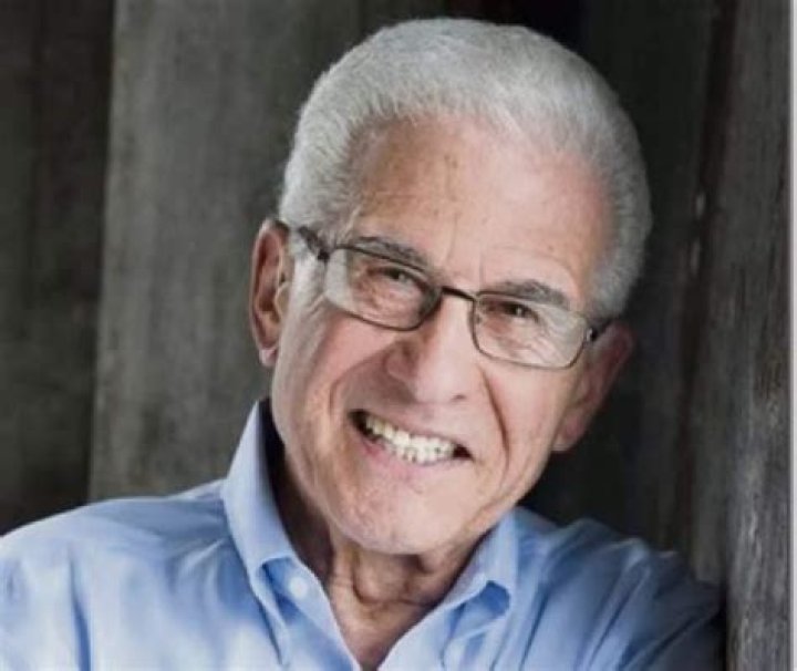 Larry Berg biografía, edad, altura, esposo, net worth, familia