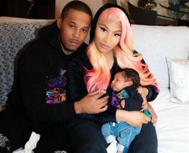 Latto Shares Audio From Her Chat With Nicki Minaj, Calls Onika A "40-Year-Old Bully"